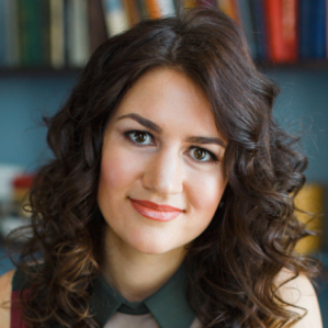 Юлия — Ведущий менеджер по работе с ключевыми клиентами