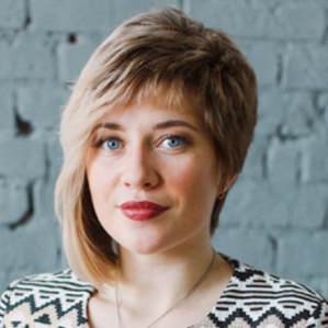 Юлия — Специалист по маркетингу